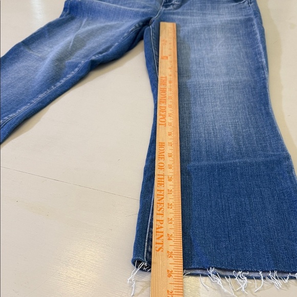 L'Agence Kendra High Rise Crop Flare Jeans Size 30 - Picture 7 of 13